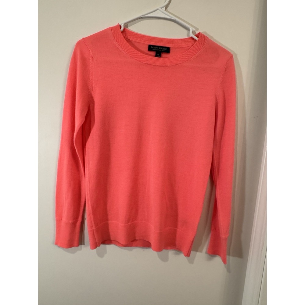Womens Banana Republic 100% Merino Wool‎ Coral XS Sweater Preppy Casual